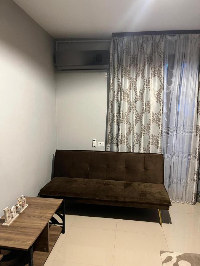 Appartamento Beachside Studio Mamaia Nord Năvodari Esterno foto